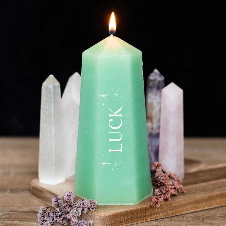 Something Different Wholesale - Wholesale Novelty Candle - Luck Crystal Candle with Rough Green Aventurine