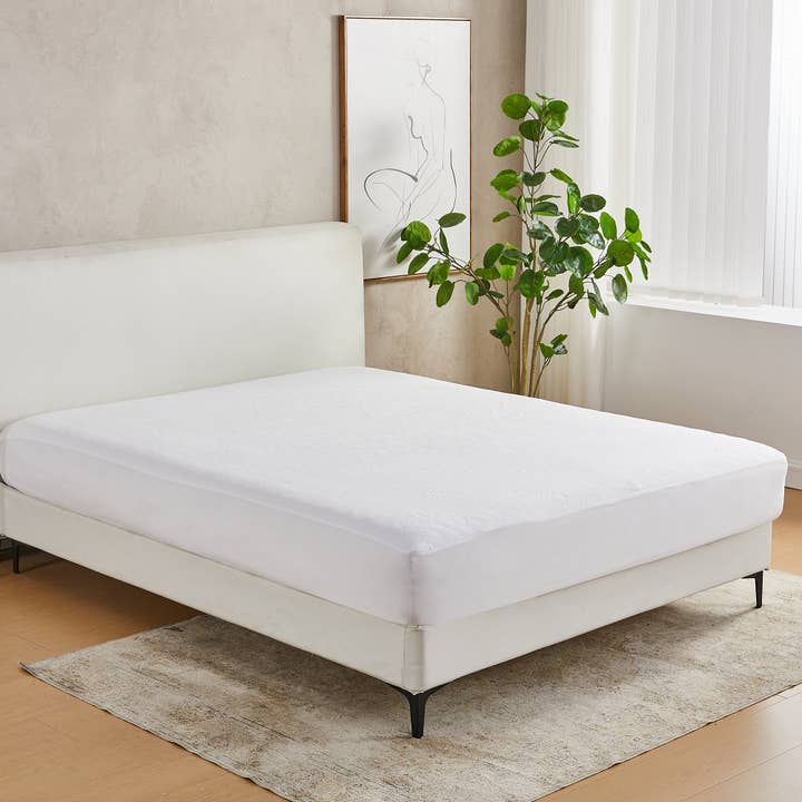 White Waterproof Tencel Mattress Protector - Giavanna Collection for wholesale on Faire