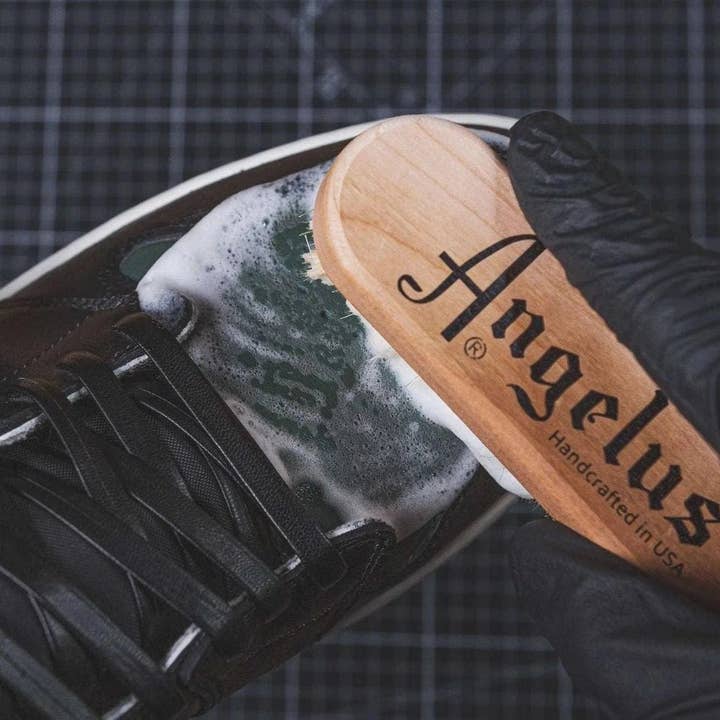 Angelus Brand - Wholesale Shoe Care Kits & Sets - Angelus Foam-Tex Cleaning Kit4