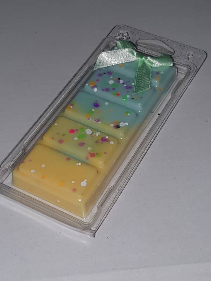 Sunshine Wax Melt Snap Bar for wholesale by The Smelly Unicorn