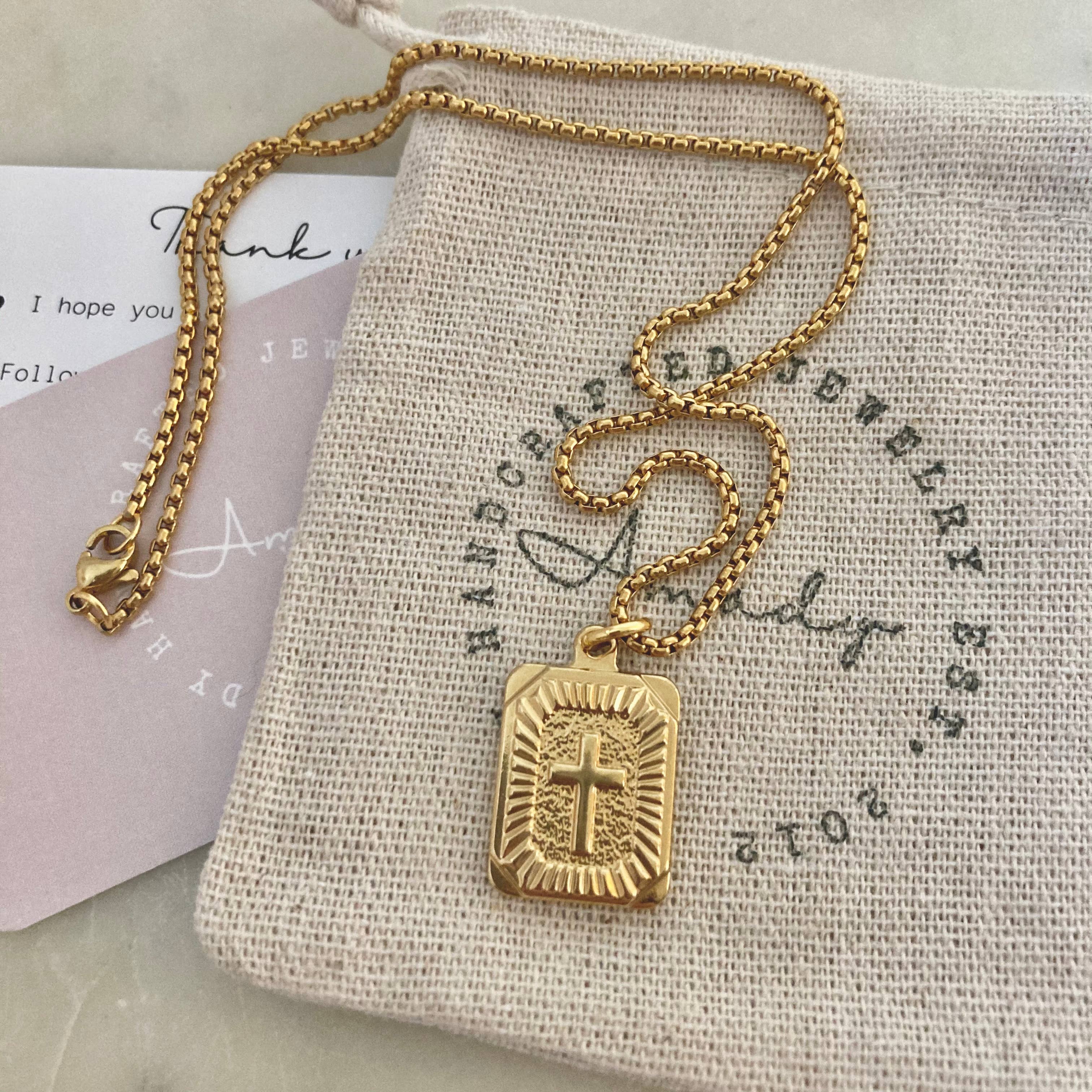 Amady Jewelry - Vendita all'ingrosso Collana con ciondolo/pendaglio - Collana con ciondolo medaglione a croce placcato oro 18k10