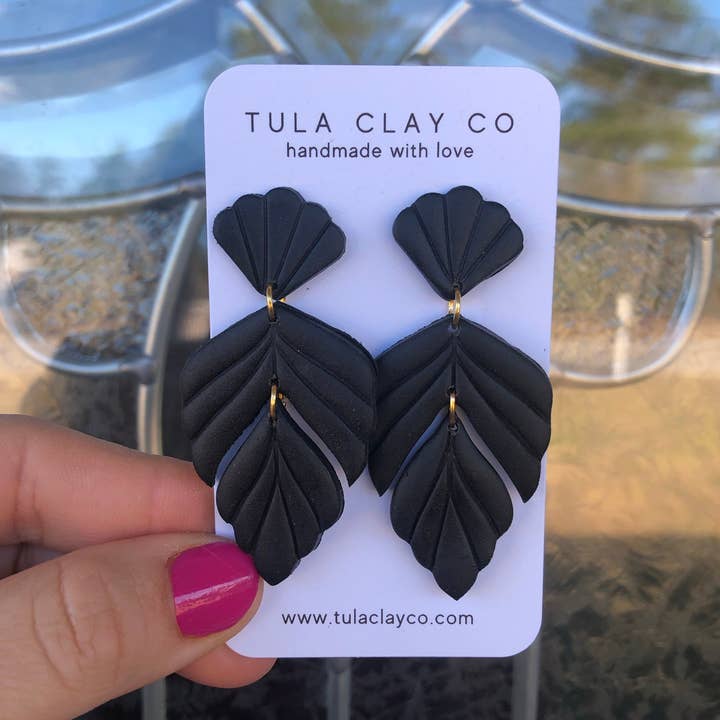 Kay Floral Drops | Oorbellen in klei voor wholesale door TuLa Clay Co