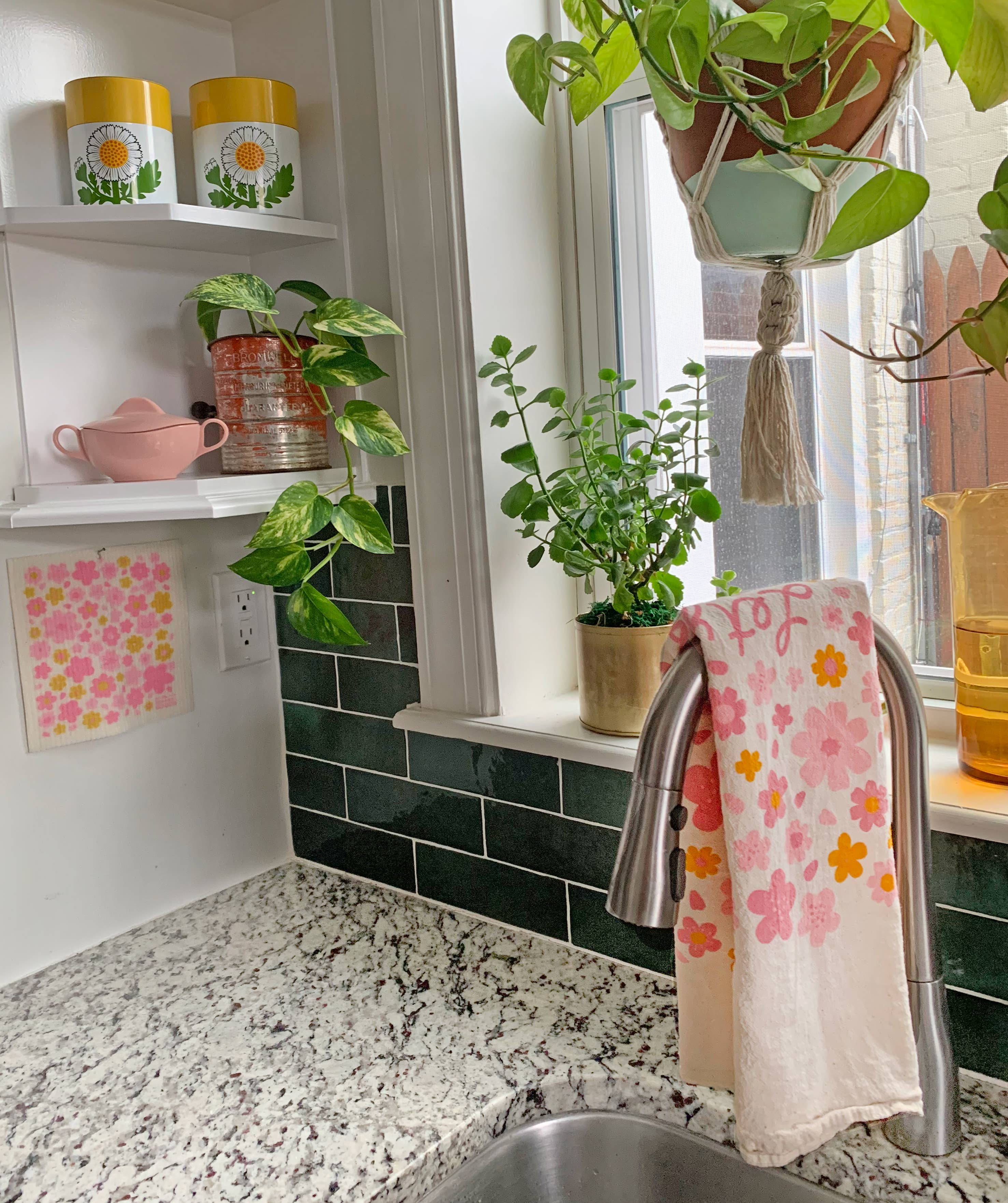 The Neighborgoods - Wholesale Dishcloth - Blossom Sponge Cloth3