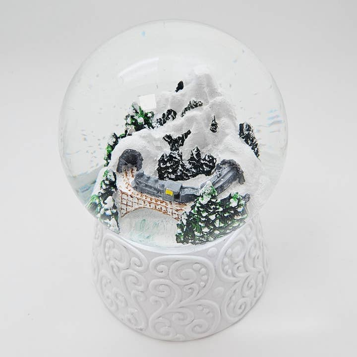 Schneekugelhaus - Wholesale Snow Globe - Nostalgic Snow Globe Mountain Landscape on White Base7