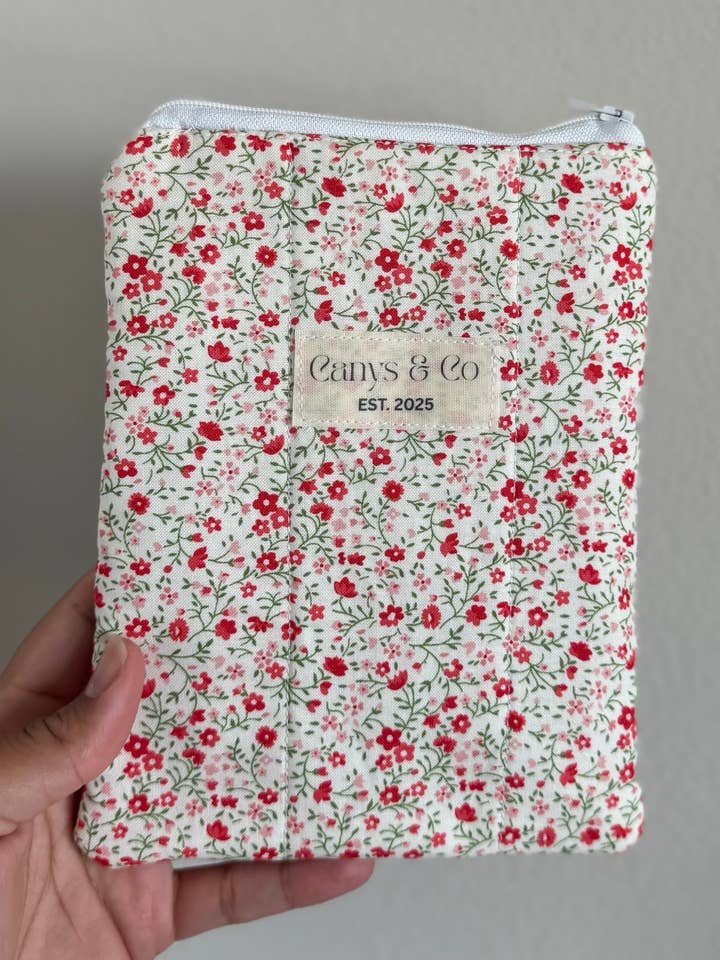 Valentine Kindle case 6” for wholesale by Canys & Co