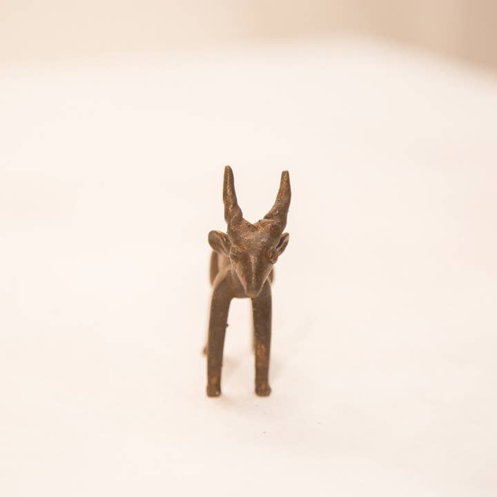 Old New House - Wholesale Sculpture - Vintage Dark Impala Ram Bronze Gold Weight