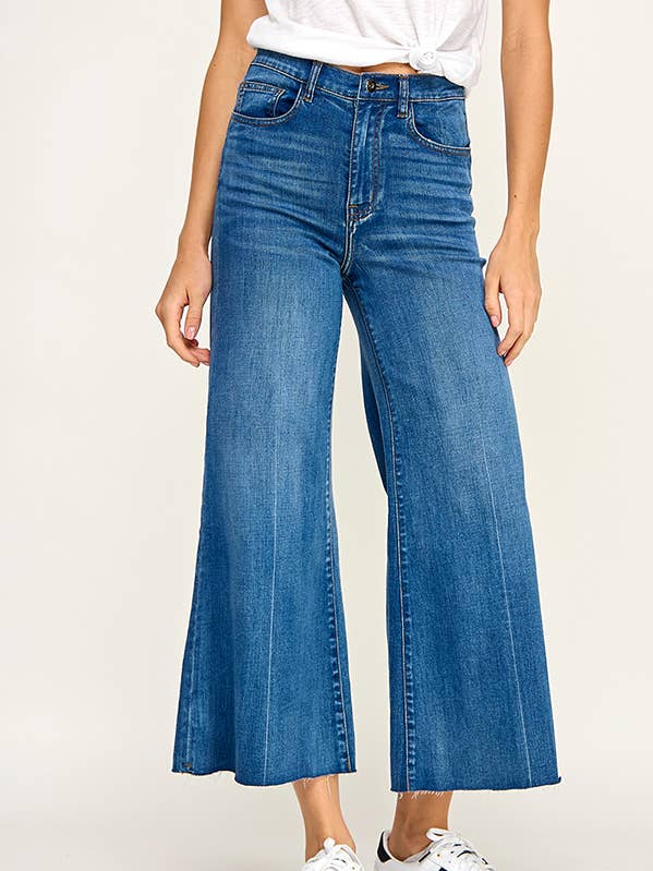 DENIM A GAMBA LARGA CORTO per la vendita all'ingrosso da parte di Miss Love