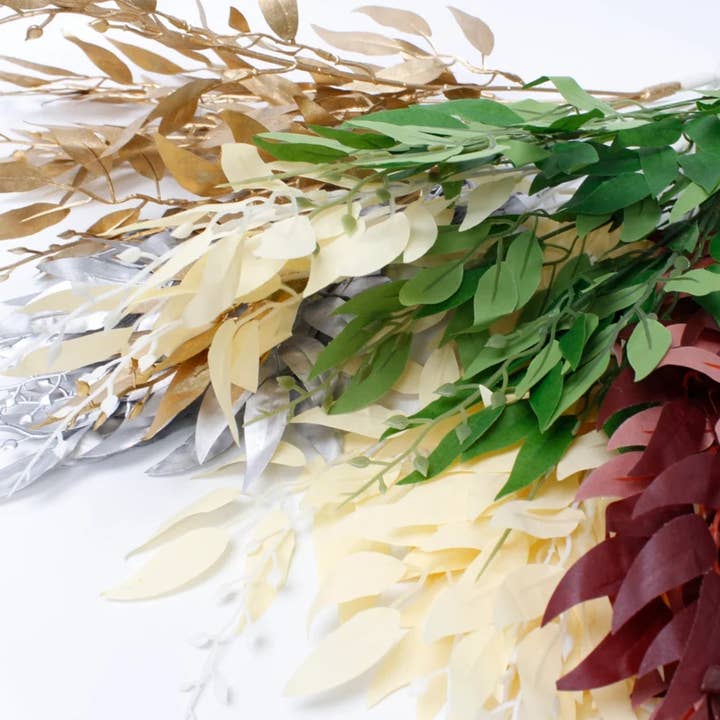 20" Artificial silk greenery bush for wholesale by Angel Isabella