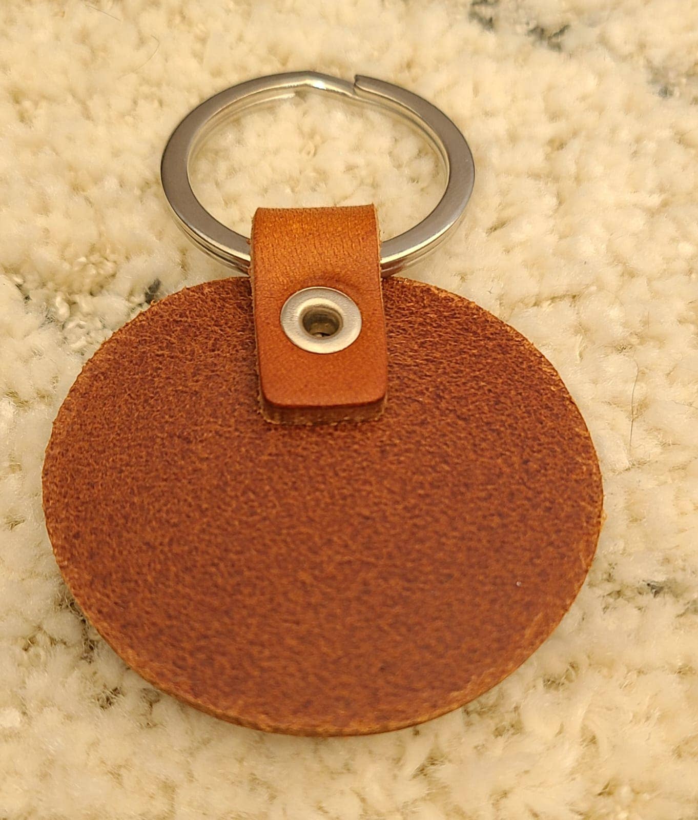 Boulevard des Tanneurs - Wholesale Keychain - Unisex - Round leather keychain with customizable engraving3