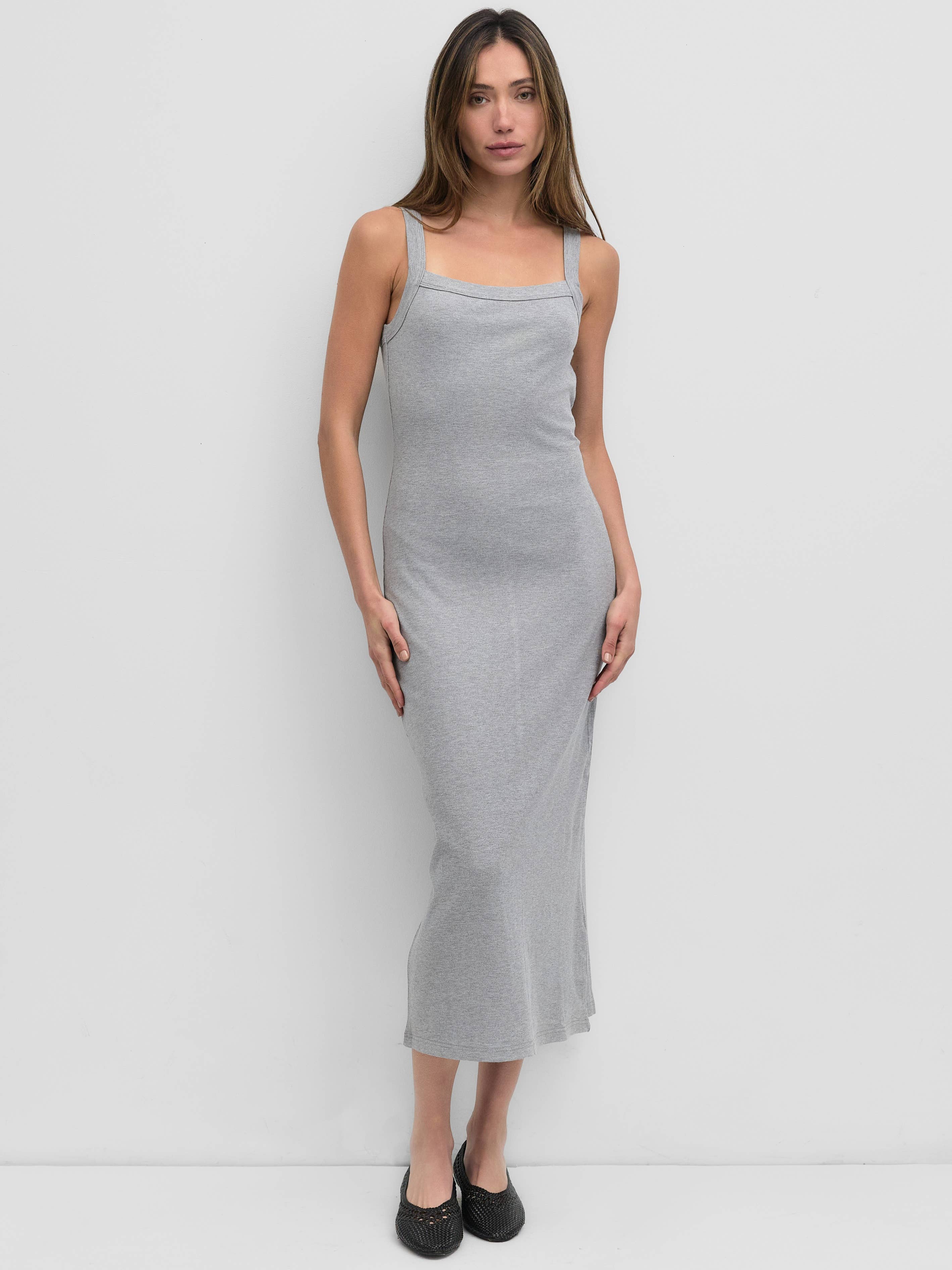 MOD REF - Vendita all'ingrosso Vestito - Donna - Abito The Marlow | Abito aderente a costine4