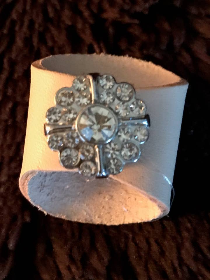 Wild Rag Slide,T-Shirt Slide - with Bling (Rhinestones) for wholesale by Wild Horse Clothier