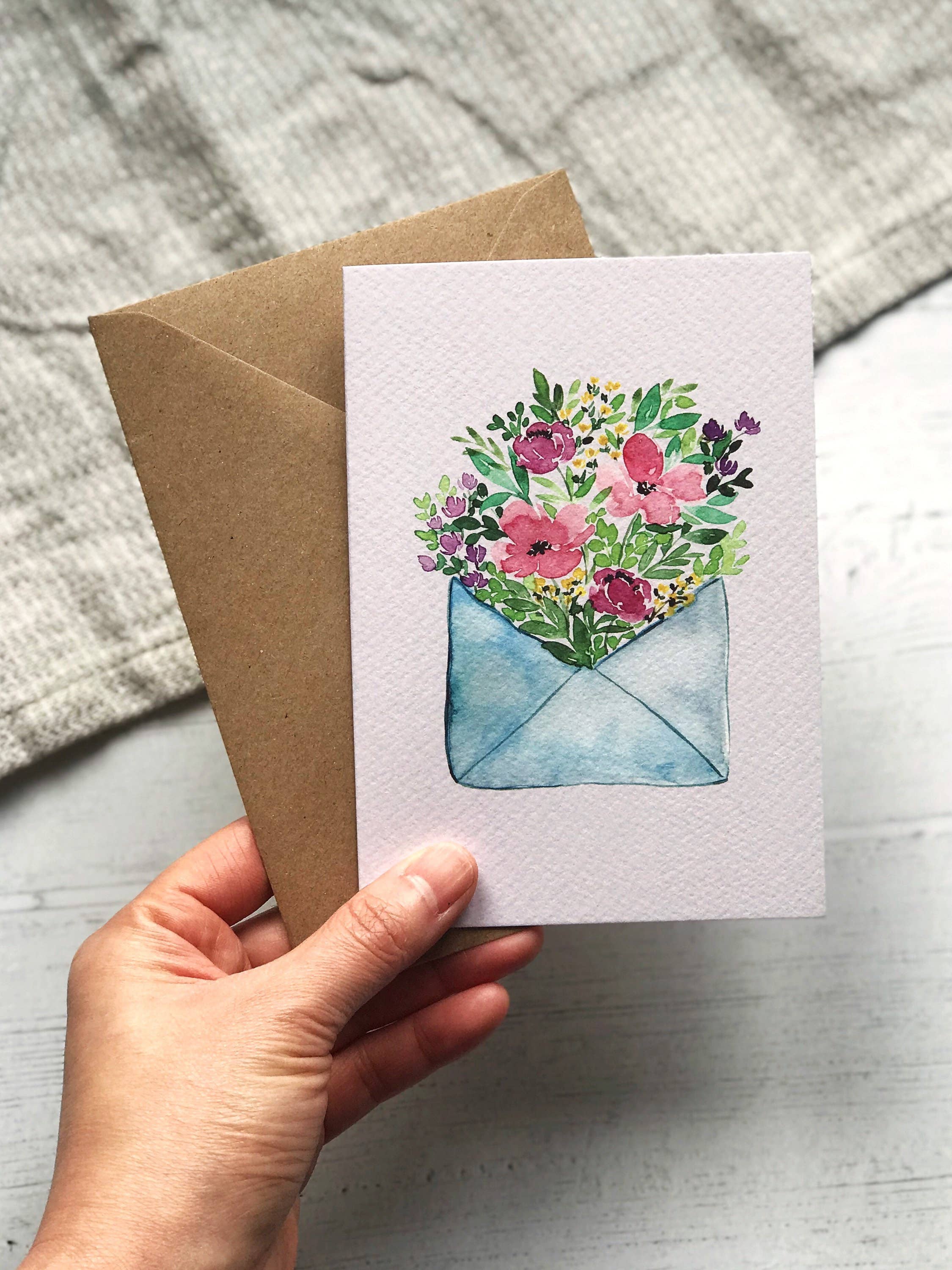 Designbyting – Engroshandel Fødselsdagskort – Konvolut af blomsterkort - Fødselsdag - Bryllup - Alle lejligheder0