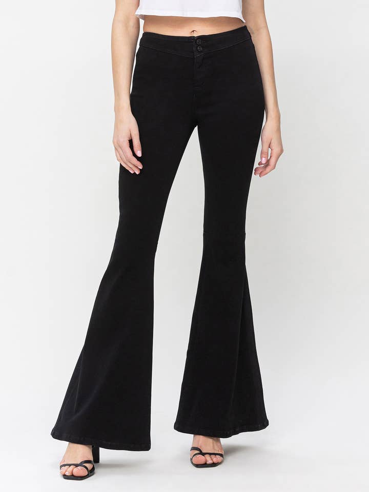 JEANS SÚPER ACAMPANADOS DE TALLE ALTO LV1149 para venta al por mayor de Lovervet by VERVET