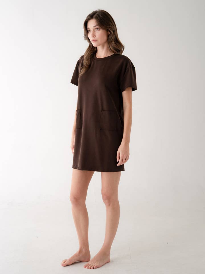 SHORT SLEEVE T-SHIRT DRESS W/ SIDE POCKETS for wholesale by ELLE GREY