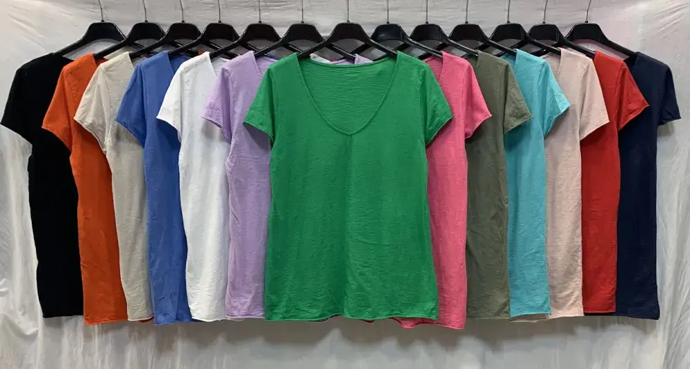 Mimi & Gogo - Wholesale T-Shirt - Women's - Plain basic T-shirt @2993_TsUni14