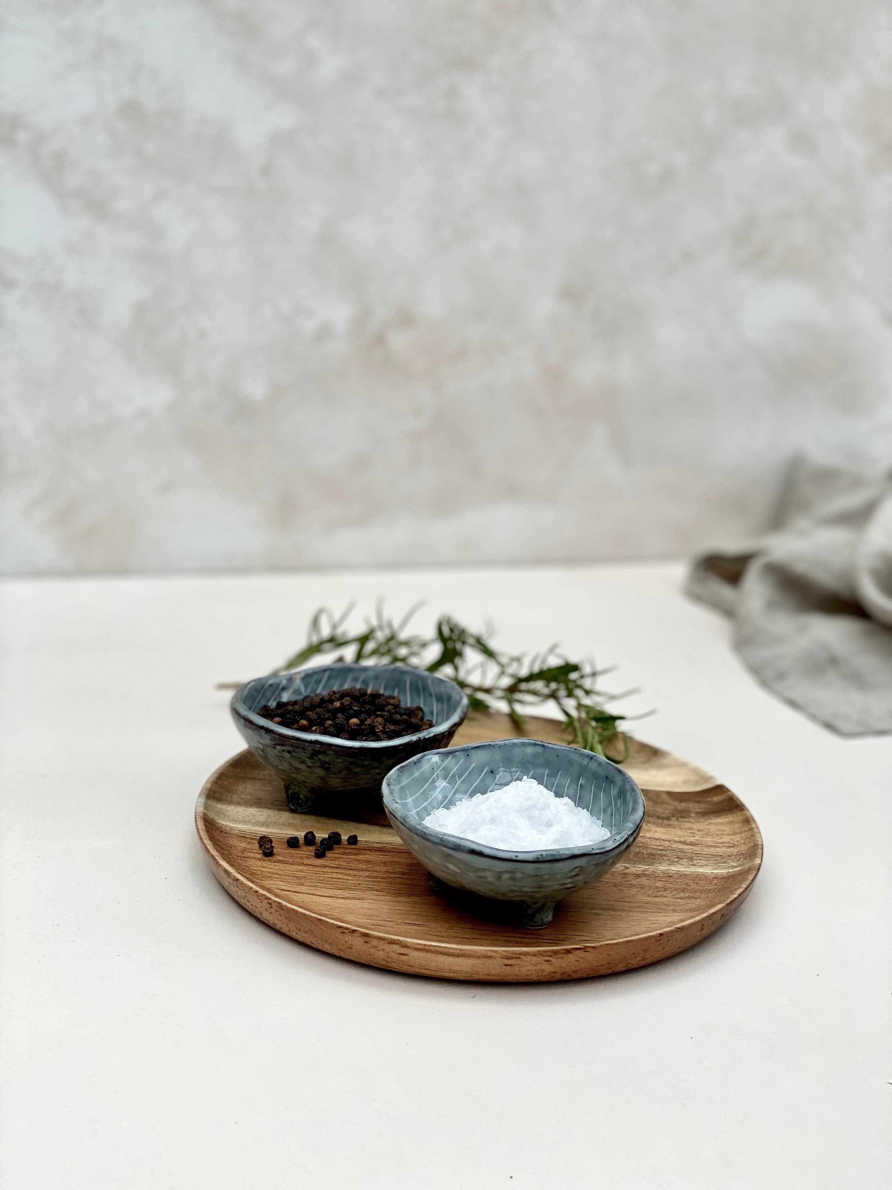 So At Nature – wholesale Condiment/dip bowl – Footed Pinch Pots - Pinchi5