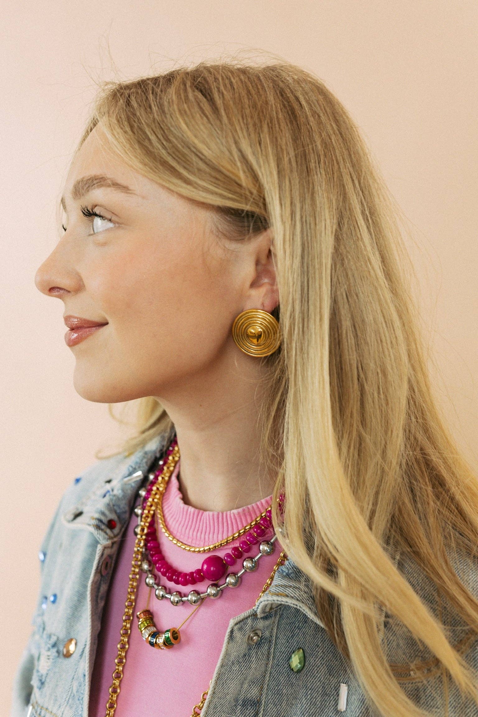 BELJOY – Engroshandel Ørestikkere – Elowen Hjerte Knap Statement Guld Øreringe1