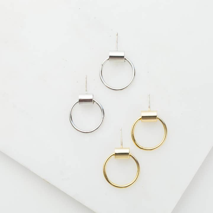 Lover's Tempo - Wholesale Oorringen - Kleine Swing Hoops Oorbellen