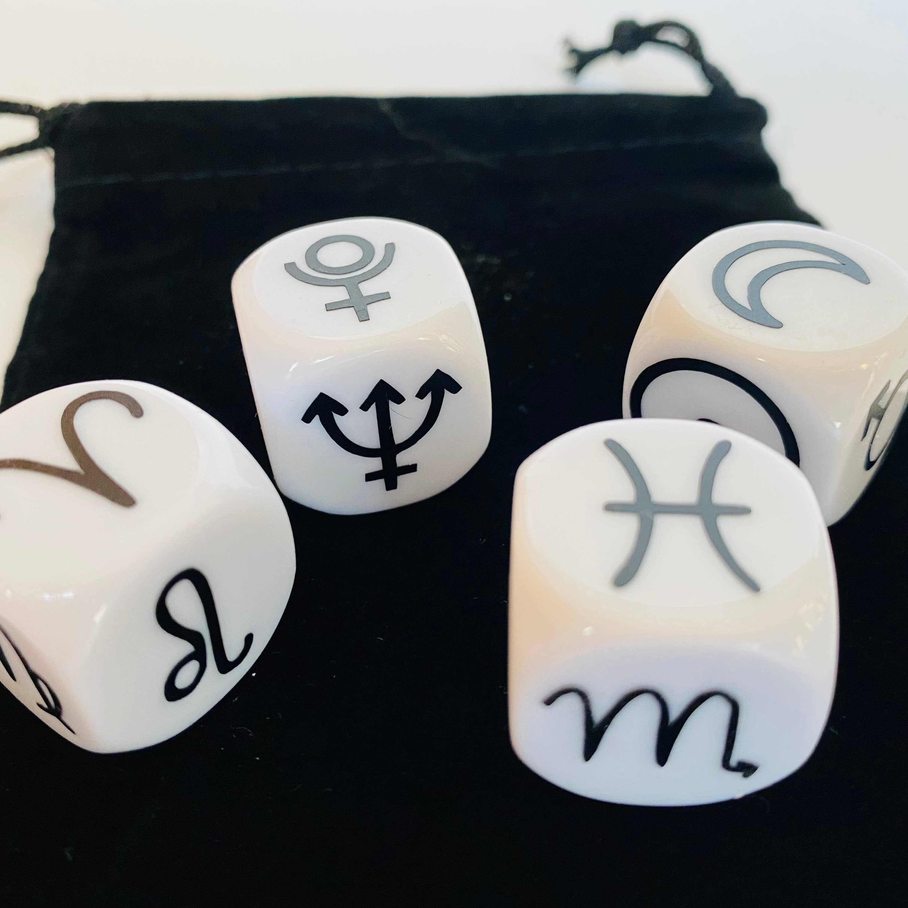 Sacred Moon&Stars – wholesale Dice – Divination Dice Astrology8