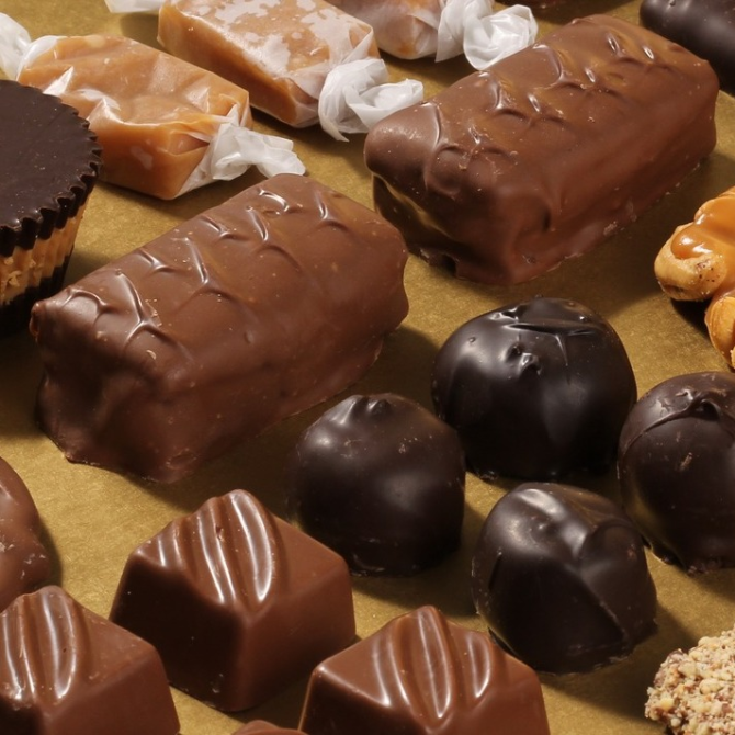 Coblentz Chocolate Company - Vente Barre chocolatée - Barres au beurre d'arachide Graham, en vrac1