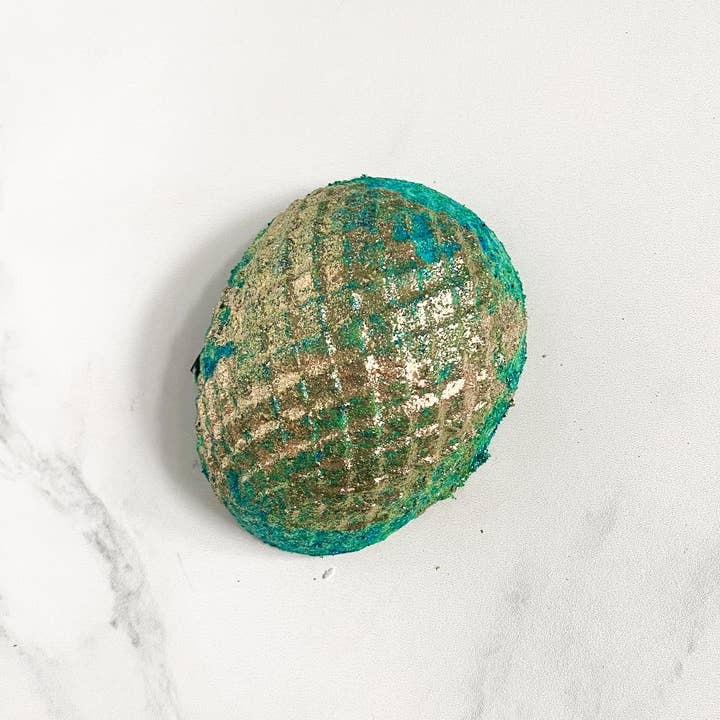 Blasted Bath - Wholesale Bath Bomb/Fizz - The Hatch Vegan Dinosaur Egg Bath Bomb1