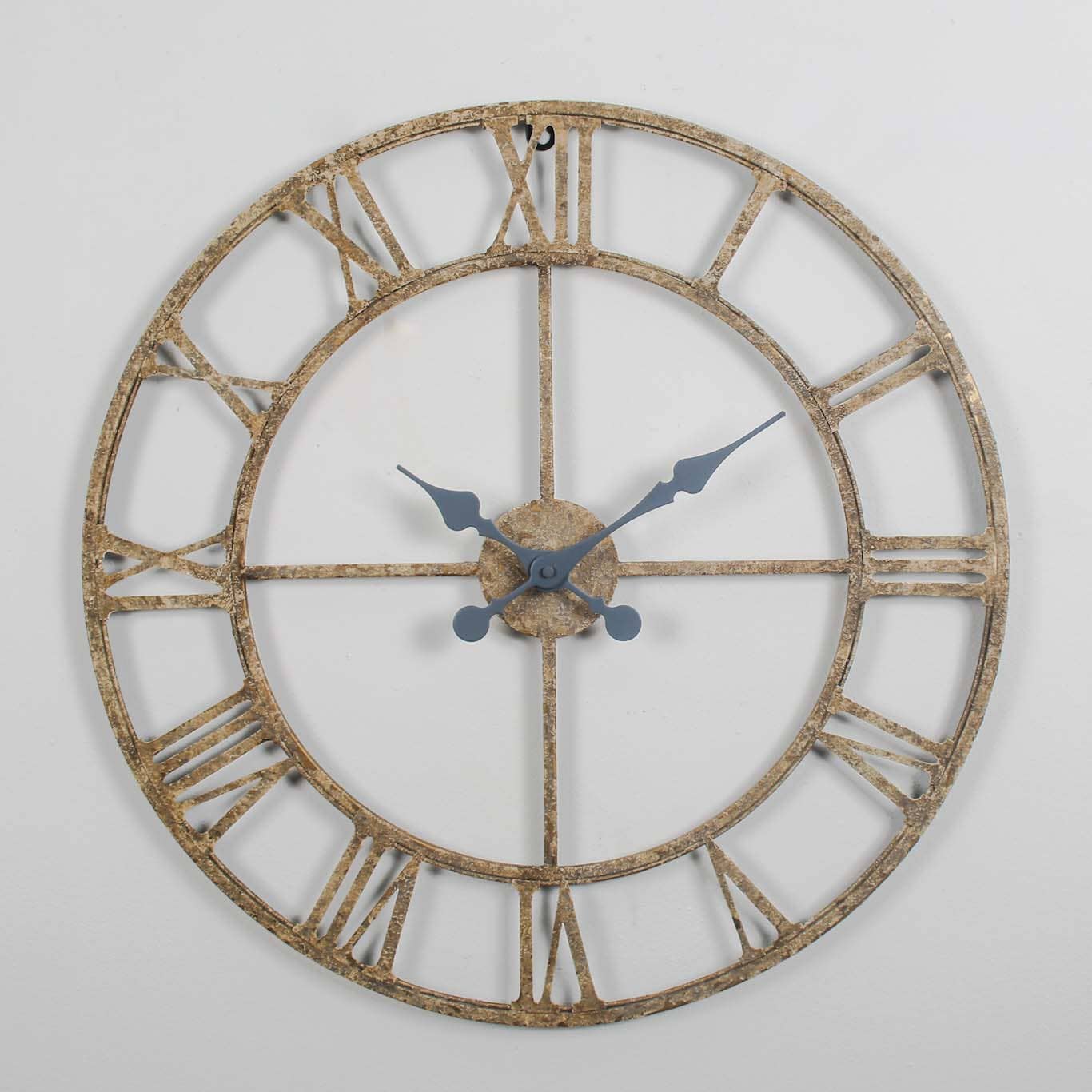 Originals International Ltd - Vendita all'ingrosso Orologi da parete - Orologio da Parete in Metallo con Numeri Romani Vintage0