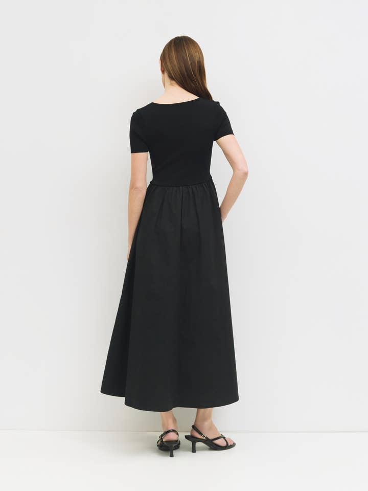 MOD REF - Wholesale Dress - Women's - The Lynette Dress | Knit Short Sleeve Midi Dress1