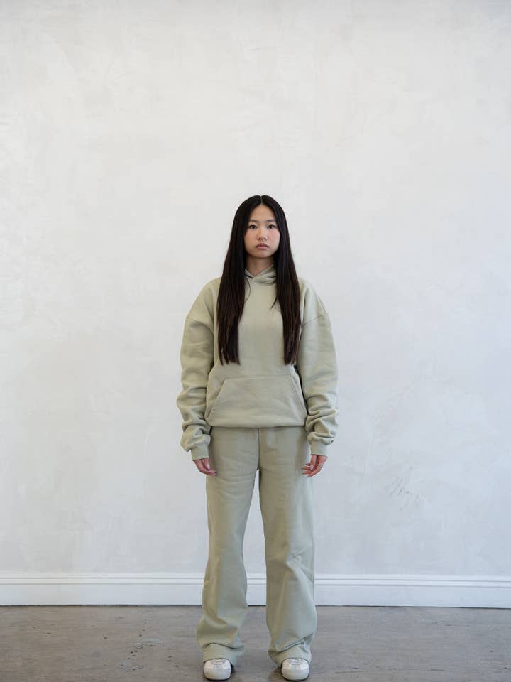 Lucidblanks.com - Wholesale Hoodie - Unisex - 600 GSM 'Matcha' Core Hoodie3