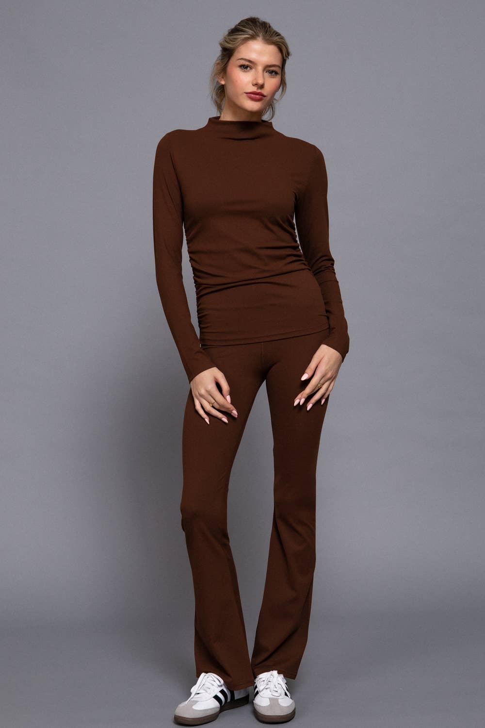 Active Basic | Active USA - Vente Haut de sport – femme - Haut de sport à manches longues, col montant et fronces latérales11