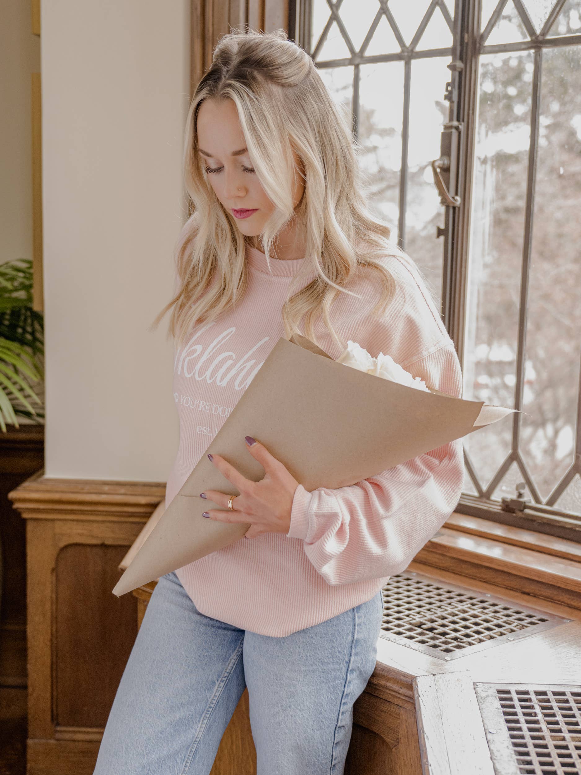 LivyLu - Wholesale Graphic Sweatshirt - Unisex - Oklahoma Est. Bows Pink Corded Crew Sweatshirt6