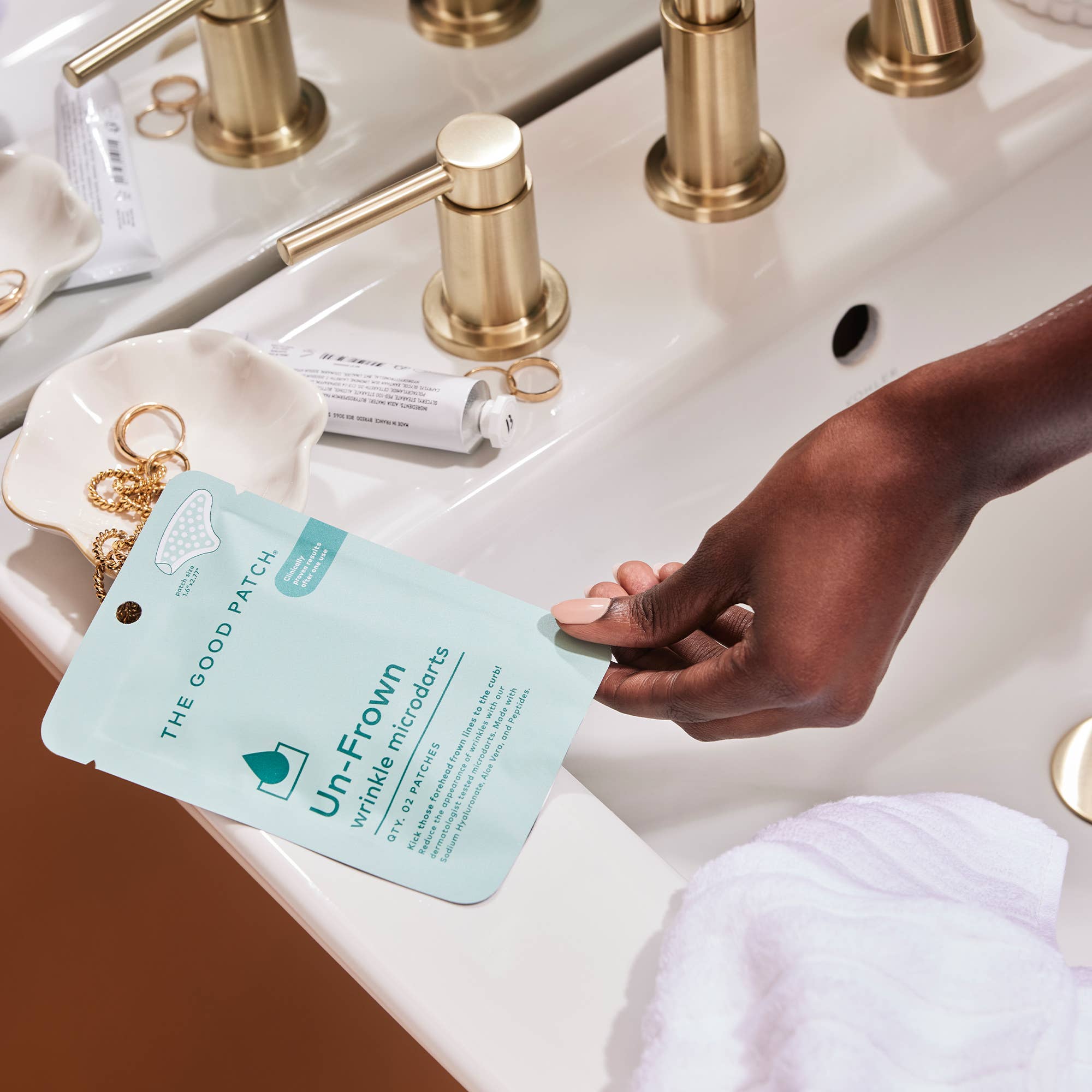 The Good Patch - Wholesale Acne/Hydrocolloid Patch - Un-Frown Wrinkle Microdart Patches5