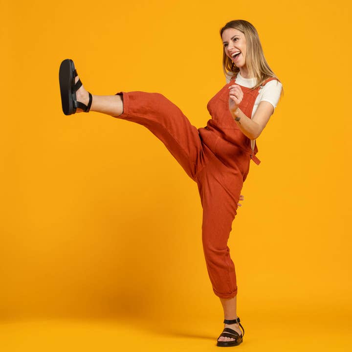 menique - Vendita all'ingrosso Tuta intera - Donna - Tuta in Lino Dungaree Nicci - Tuta da Giardinaggio Casual2