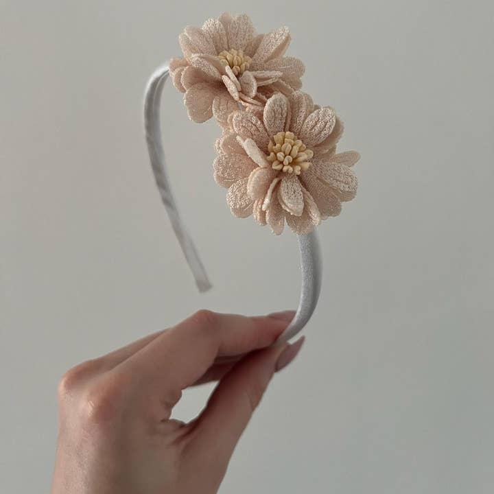 HipByLynn – wholesale Pannband - Barn – Diadem - Beige | Blomma - HipByLynn