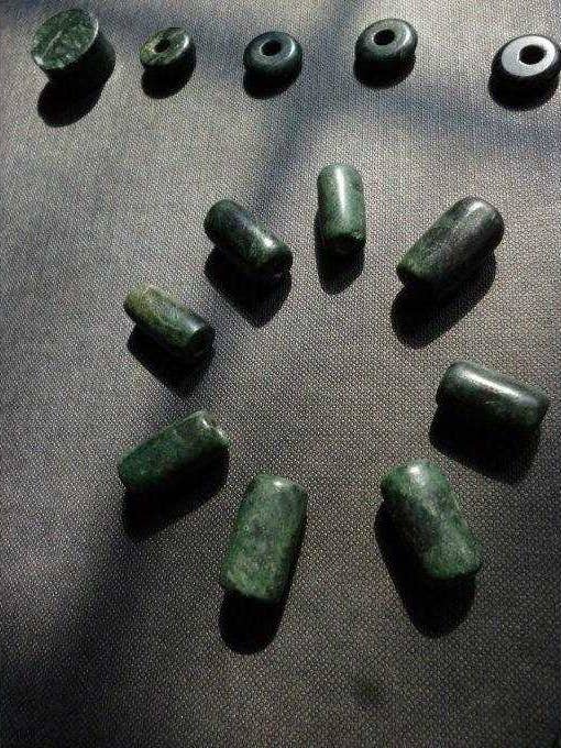 Dark Green Guatemalan Jade Beads style - Maya serpentine Tubes for Jewelry Making for wholesale by OllinMexica