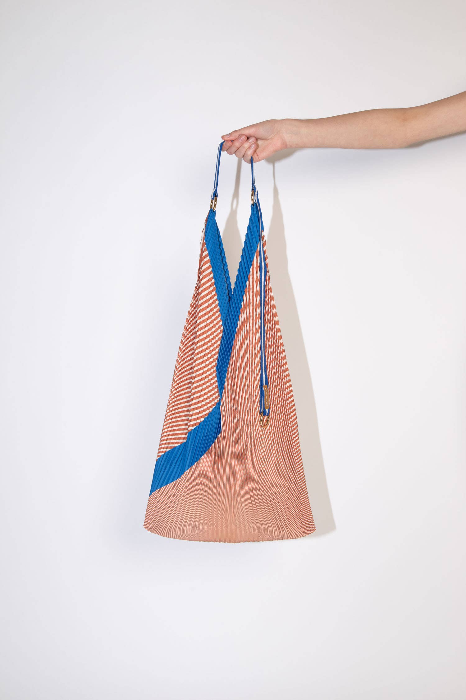 Multitudes – Bolsa de ombro – Mulher por atacado – PLISSADO POR SACO ANNA COBALT2