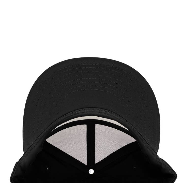 The Park Wholesale - Wholesale Flat Brim Cap - Unisex - Decky 1098 Blank 7 Panel Flat Bill Snapback Hats