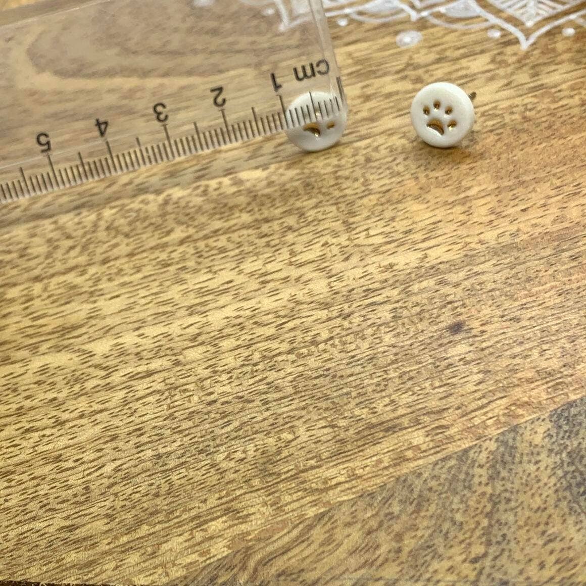 Wolf and Clay Pty Ltd - Wholesale Stud/Post Earrings - Paw print in Gold - Porcelain Stud Earrings4