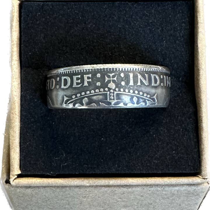 Anillo de plata de dos chelines del Reino Unido para venta al por mayor de Mountainstruck Coin Rings and Jewelry