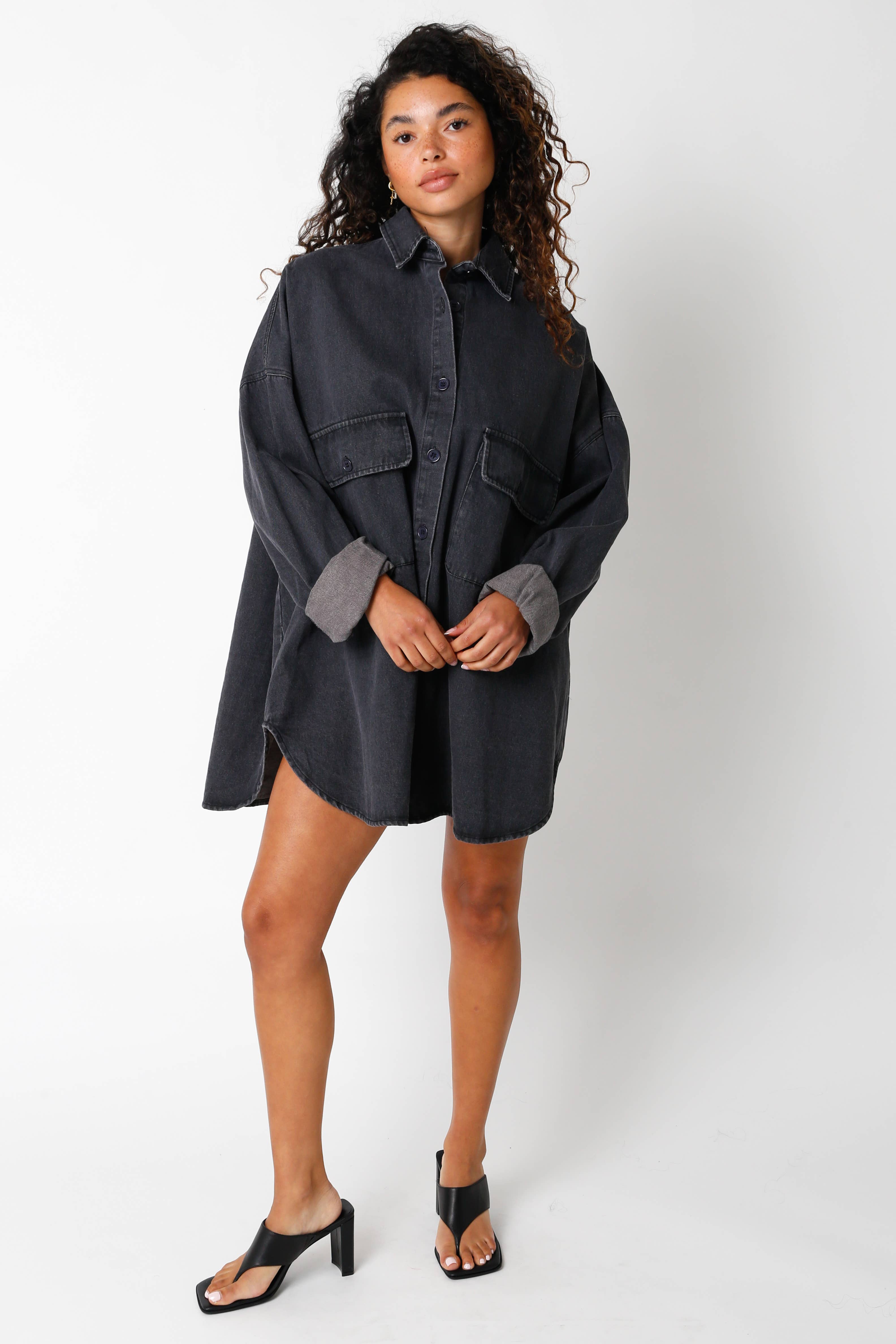 Olivaceous – Camisa com botões no colarinho – Mulher por atacado – Camisa de Ganga Oversized Finley3