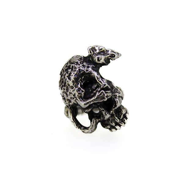 Anillo con calavera y un amiguito para venta al por mayor de Alberto Gallinari