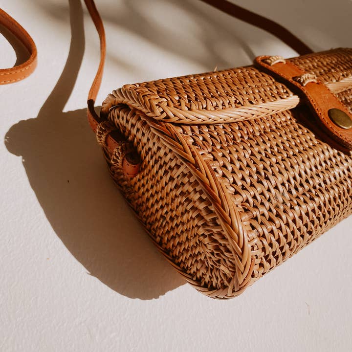 Village Thrive - Wholesale Crossbody Bag - Women's - Ulan Rattan Purse4
