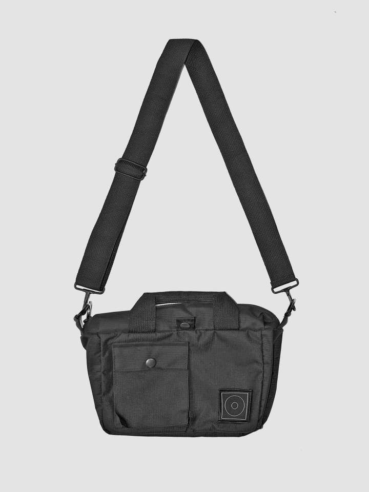 USW. TASCHE V2 für den Großhandel von wayward studio