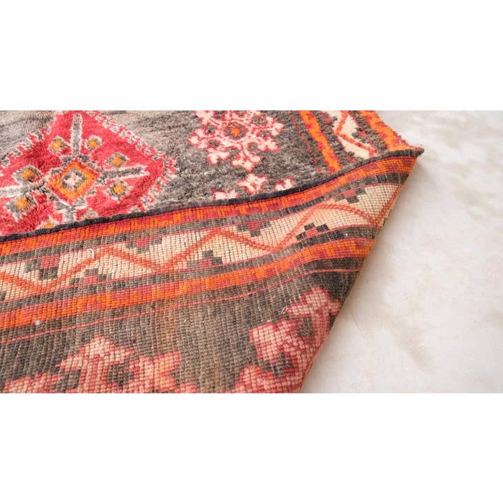 bazarifinagh - Wholesale Area Rug - Black Vintage Moroccan rug made from wool 4x10ft6