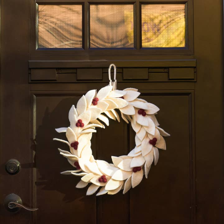 Global Goods Partners - Wholesale Wreath - Felt Holiday Wreath