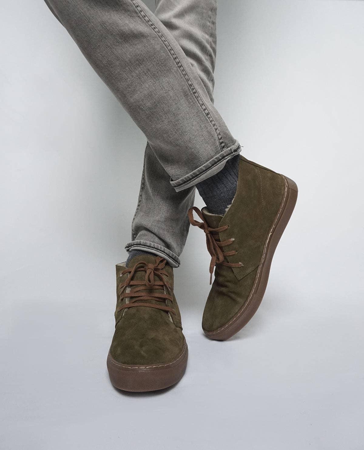 The Hundred Shoes - Wholesale Dangle Earrings - Zapatilla Ante Verde3