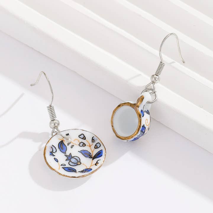 Tourtiwi - Wholesale Dangle Earrings - Charming Porcelain Style Teacup & Saucer Earrings7