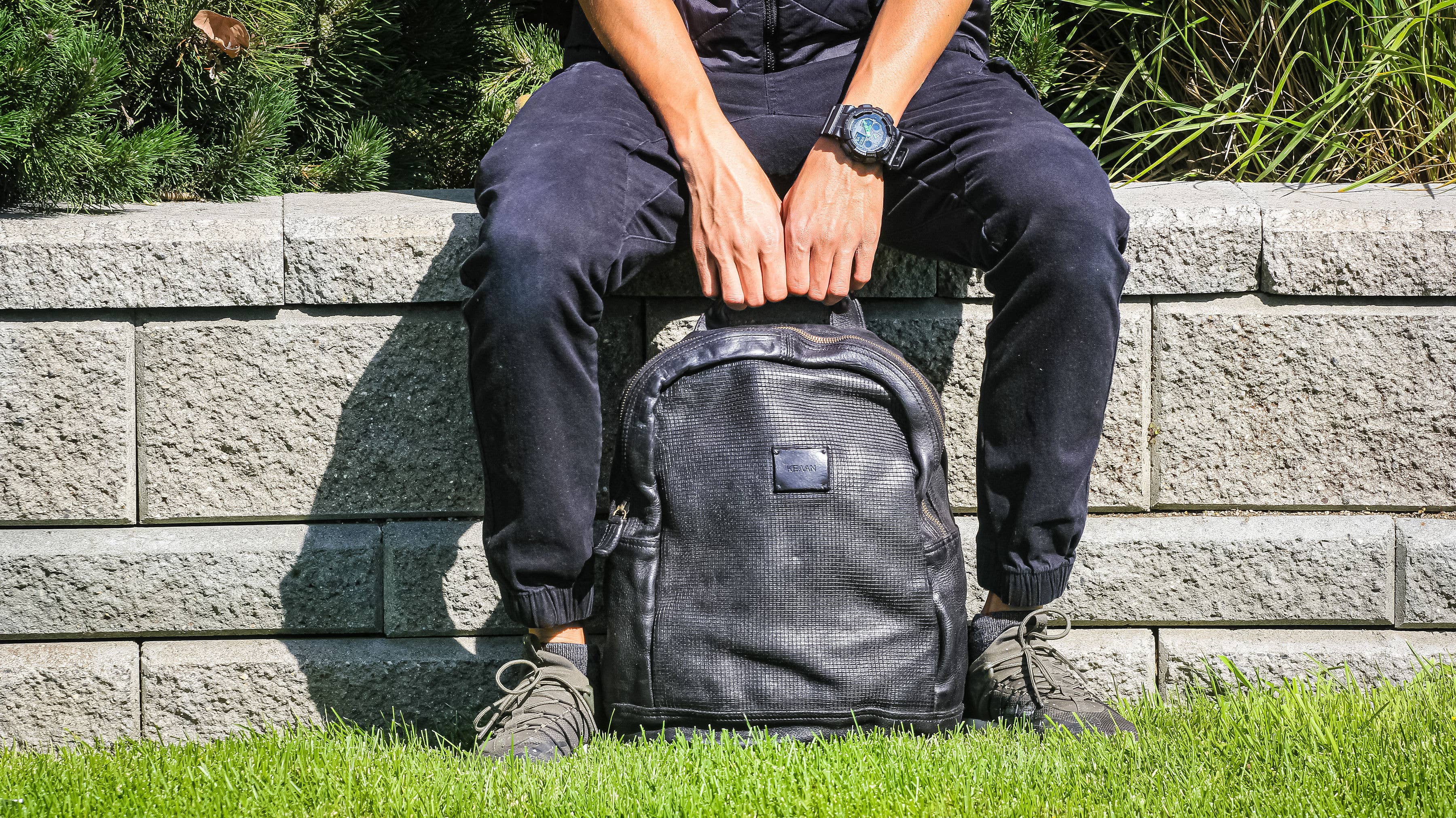 Keaan Leather Goods - Vente Sac à dos – unisexe - [MARCO] SAC À DOS 15" POCHETTE POUR ORDINATEUR PORTABLE |CUIR VIEILLI4