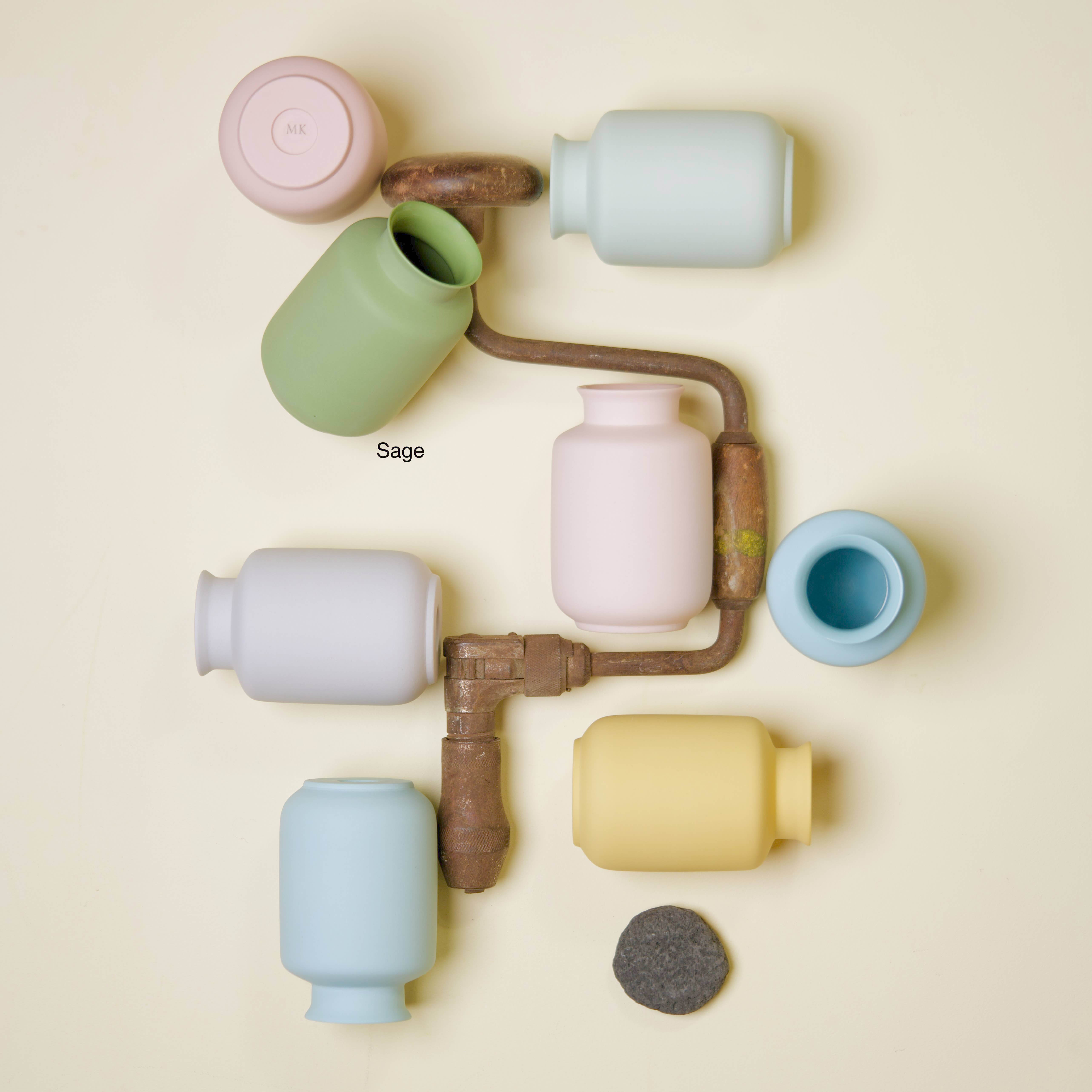 Middle Kingdom - Wholesale Vaas - Mat porseleinen mini vaasje in melkpotstijl8