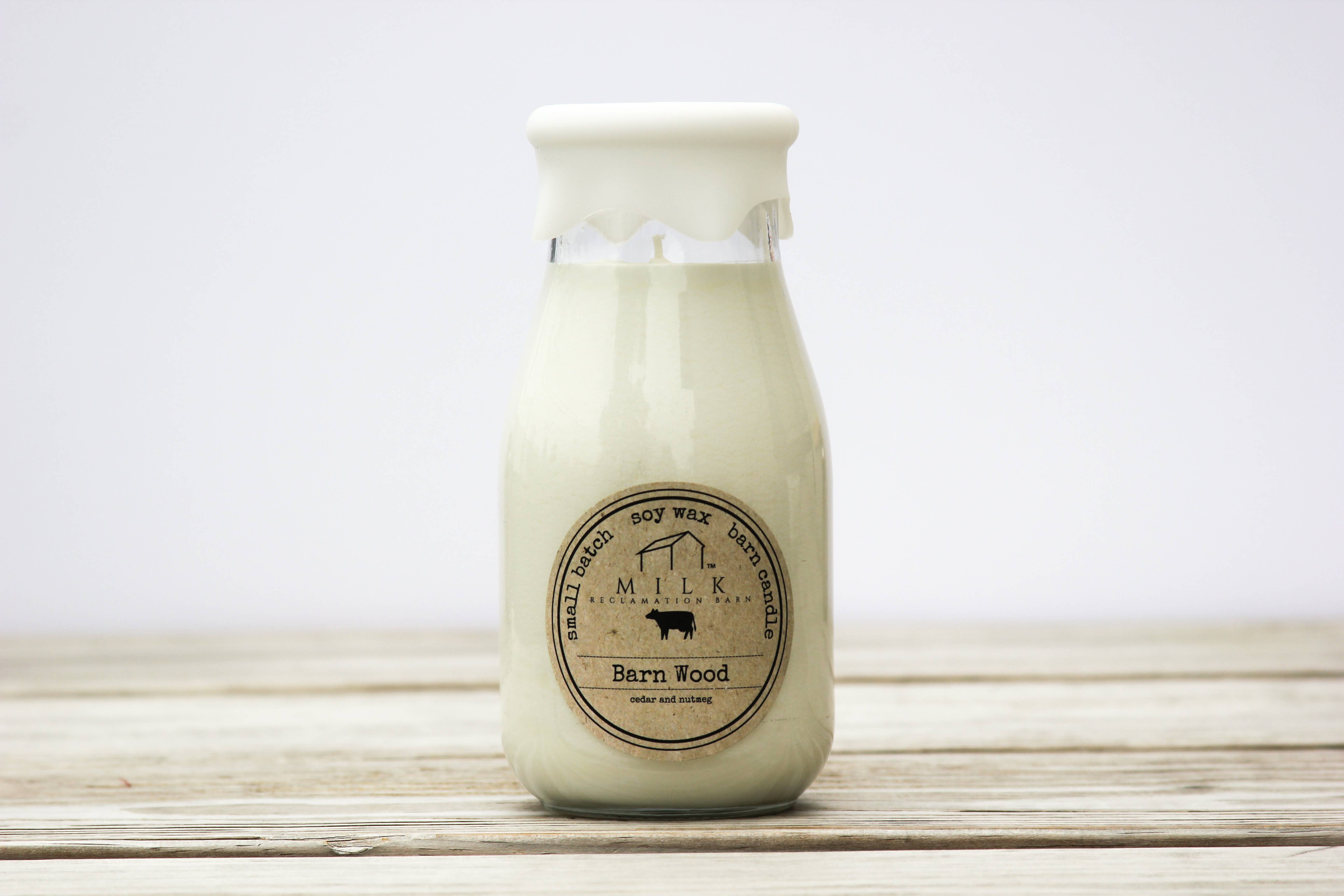 Milk Reclamation Barn - Vente Bougie en bocal - Bougie en forme de bouteille de lait Barn Wood (cèdre et muscade)2