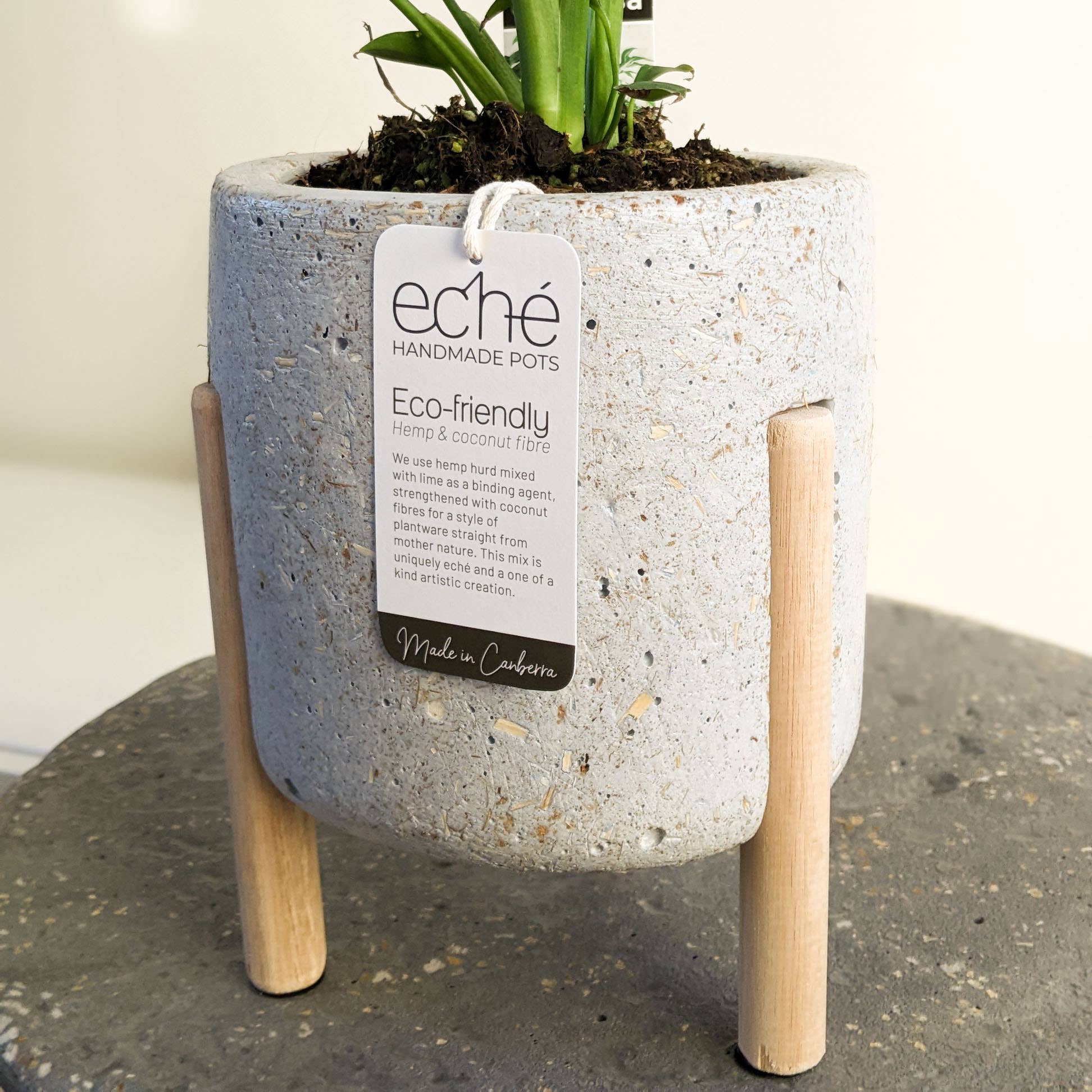 Eché pots - Wholesale Plant pot - Hemp & Coconut fibre 3-Leg Pot, Handcrafted in Australia1